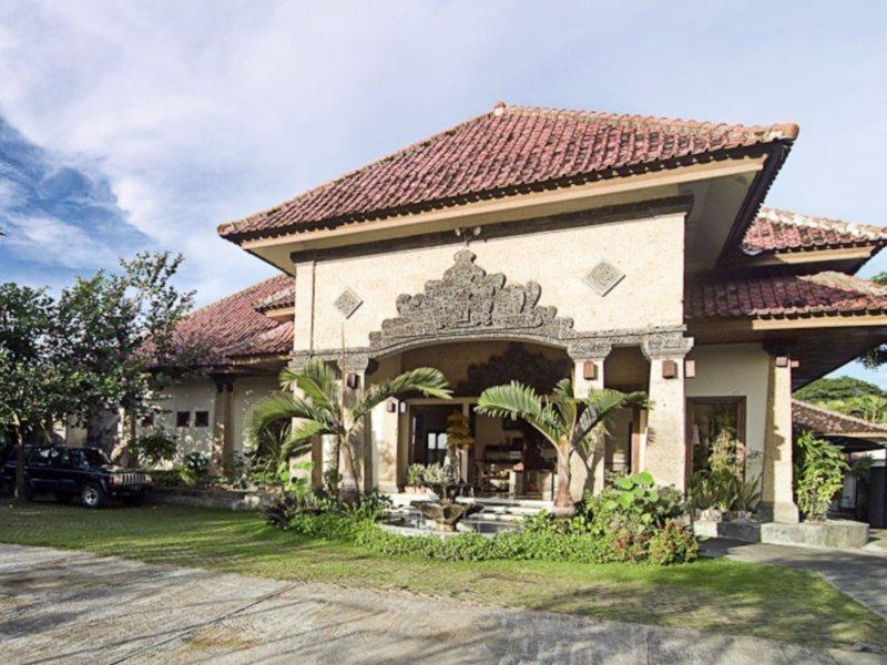 Hotel Mentari 3*